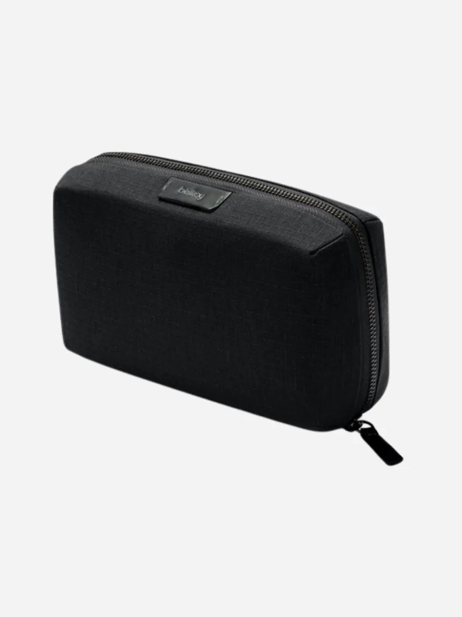 BELLROY TECH KIT
