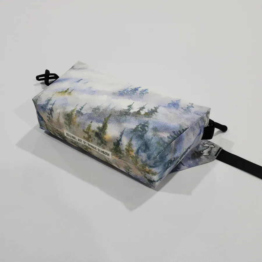 High Tail Designs - The Ultralight Fanny Pack "Foggy Forest"