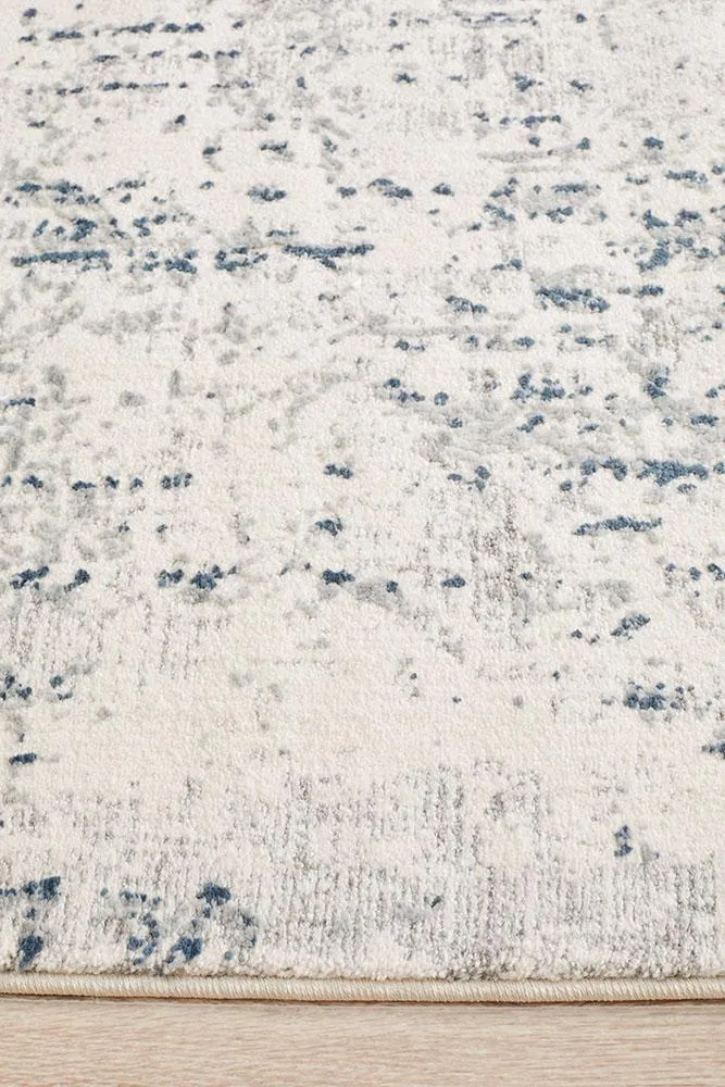 Kendra 1732 White Runner Rug by Rug Culture