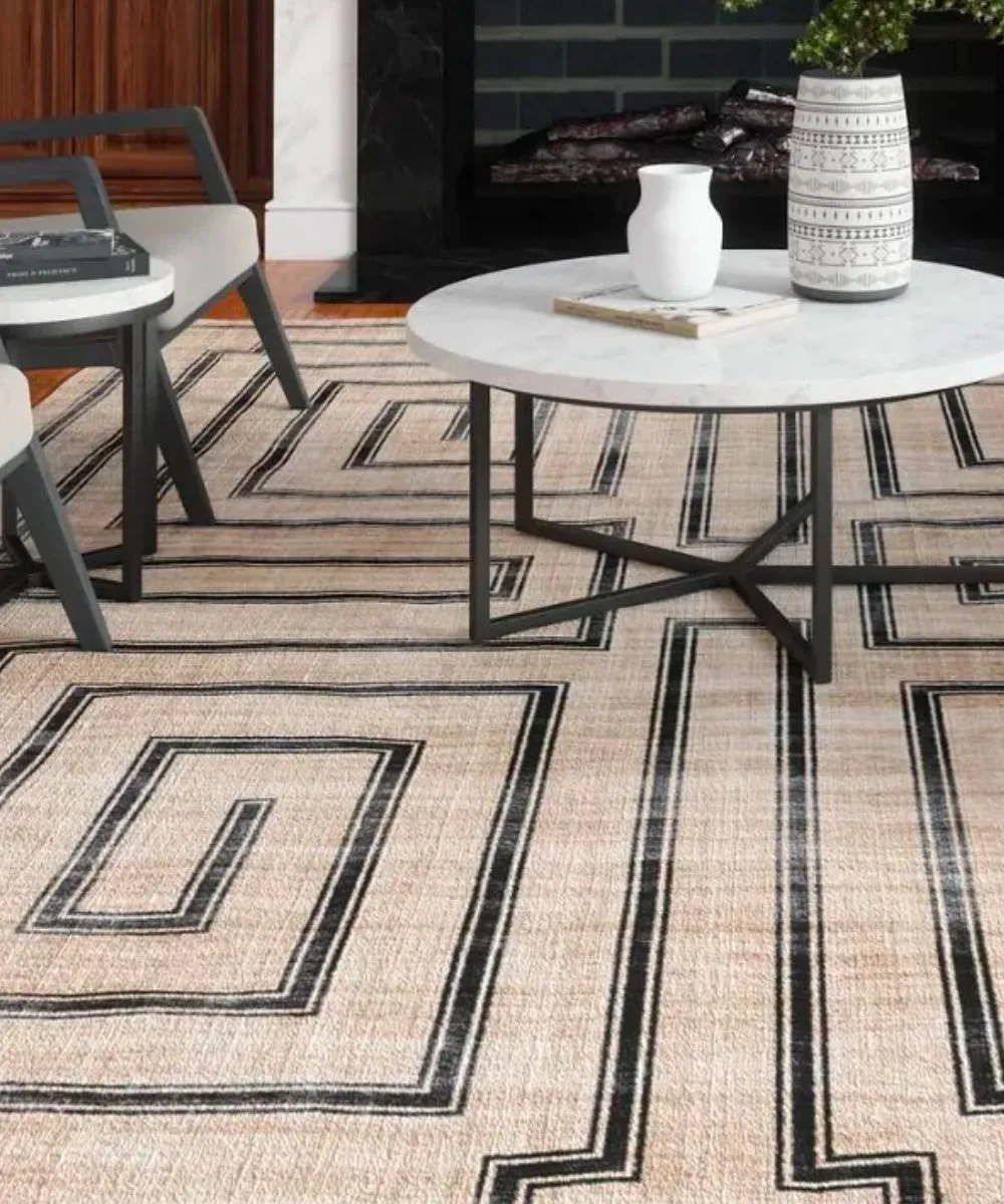 Noa Natural Black Rug