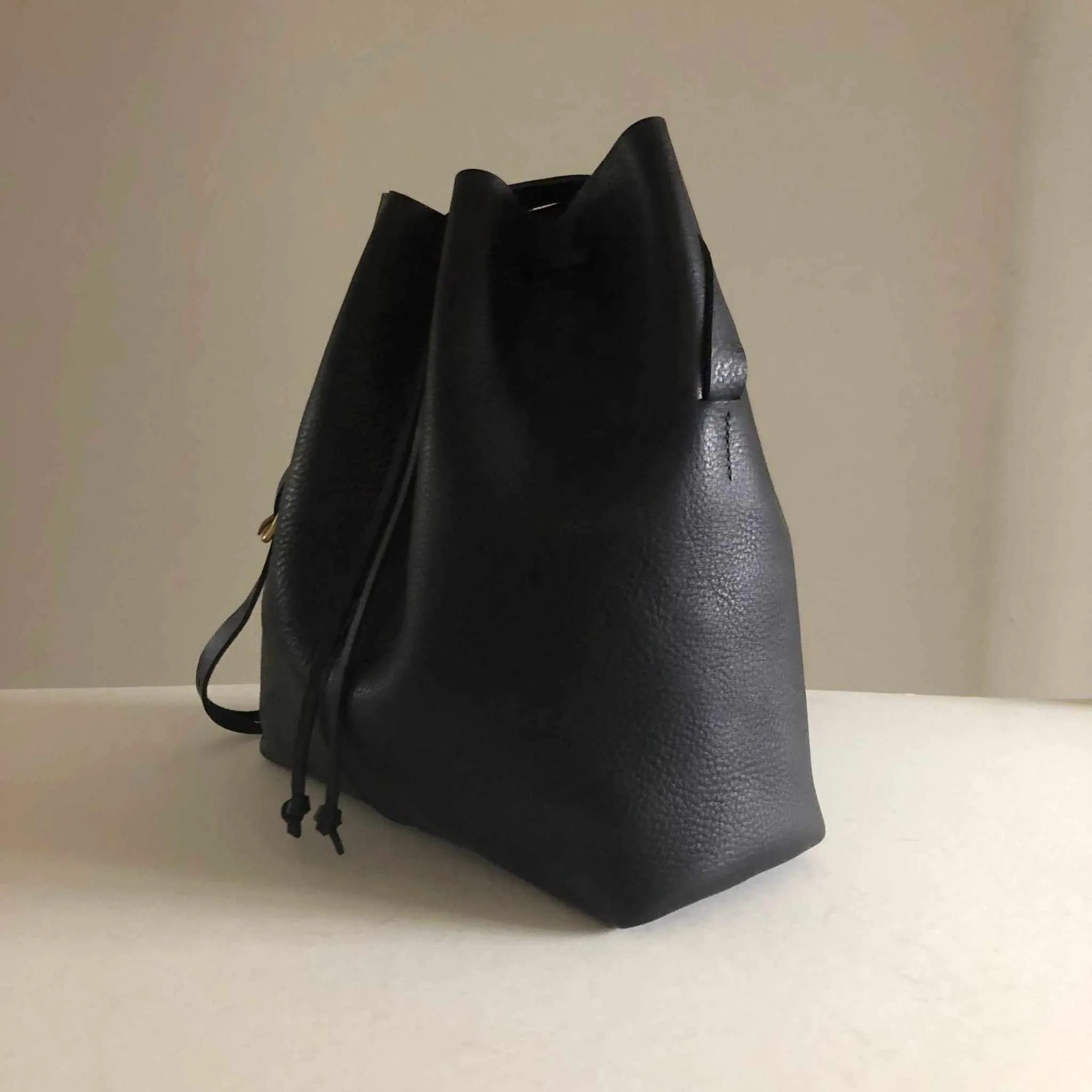Nomad Maxi Leather Bucket Bag (Extra Deep) in Black or Tan