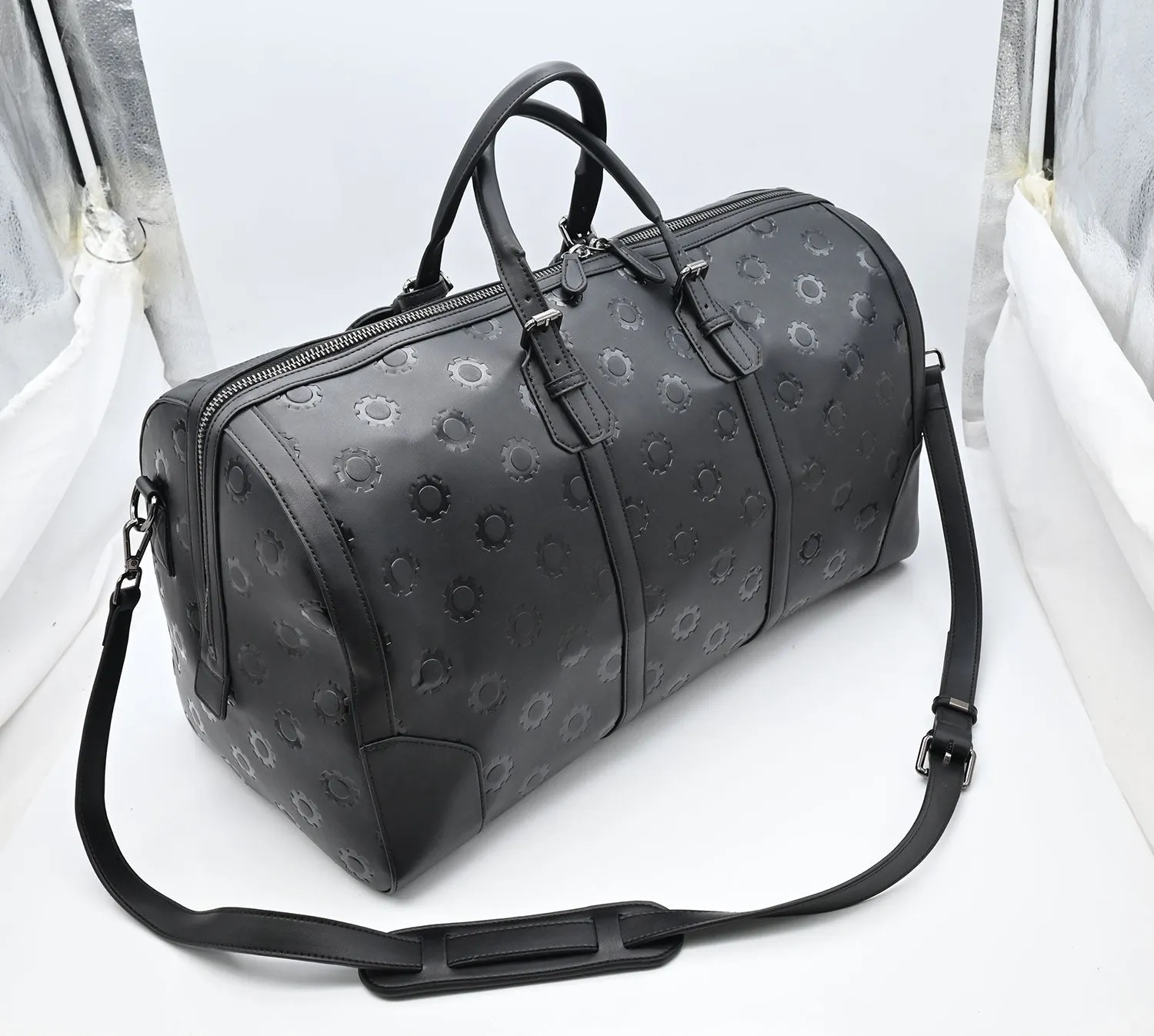 "Travel Gear" Duffle Bag (BLACK DIAMOND)