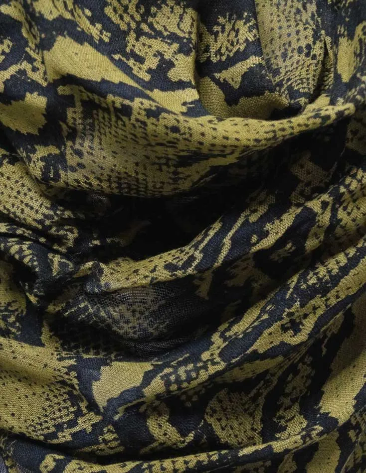 snake print