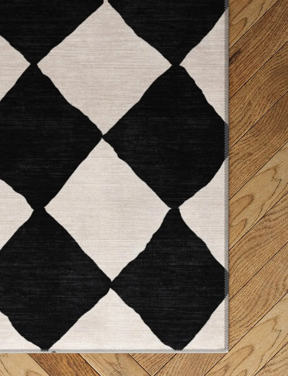 Trestres Checkered Black & Ivory Rug
