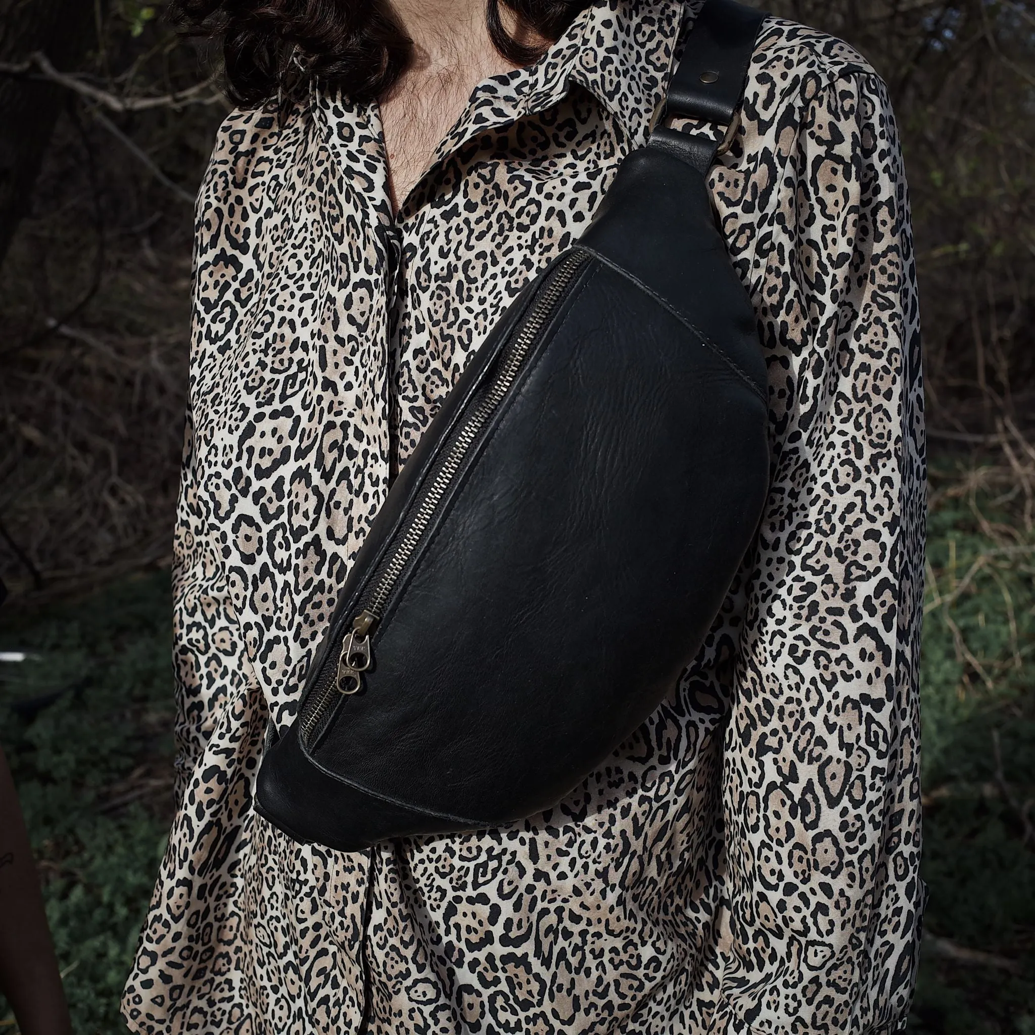 Verdun Leather Fanny Pack – Black Edition