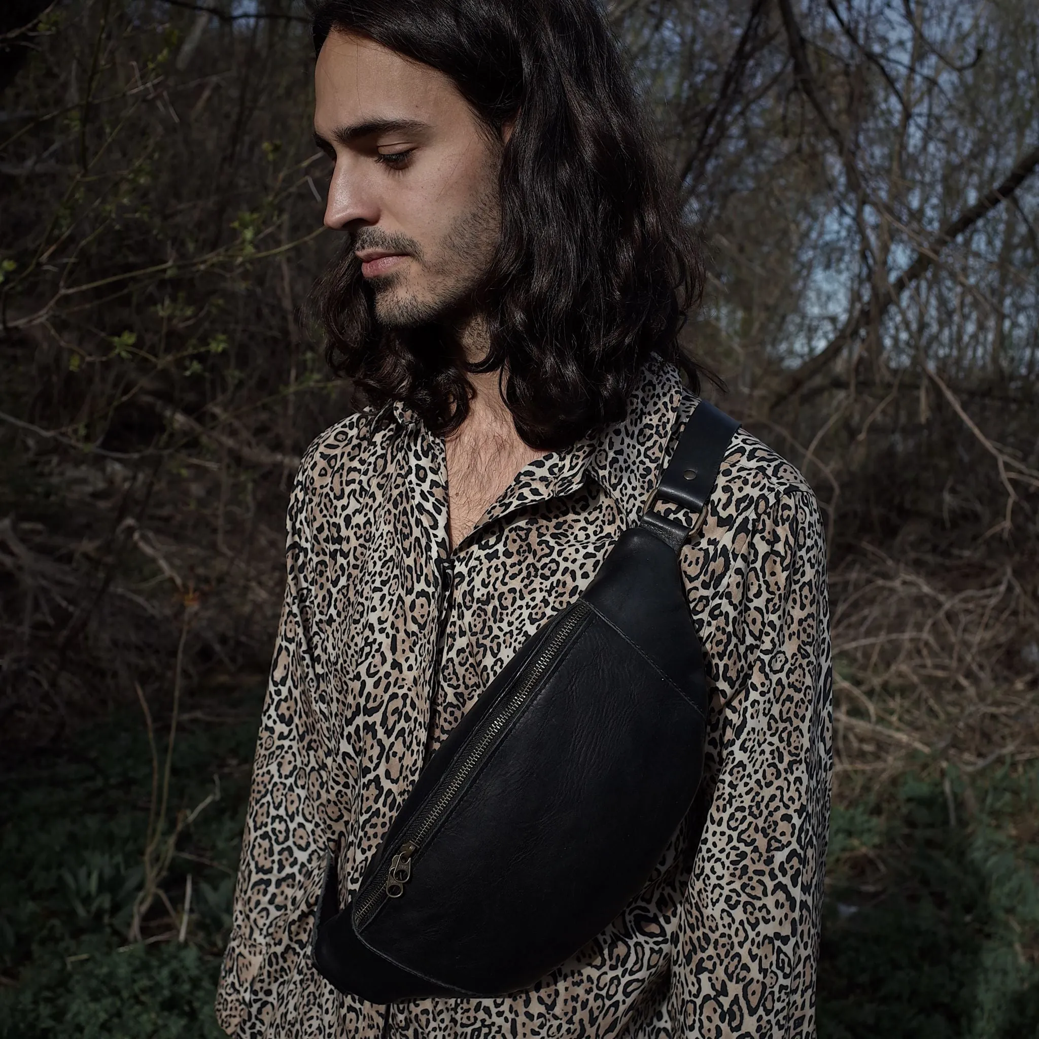 Verdun Leather Fanny Pack – Black Edition